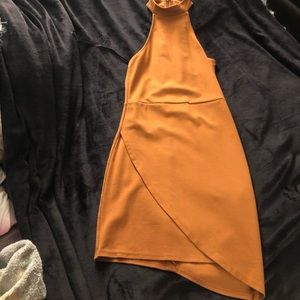 Beautiful medium size cut dress!!